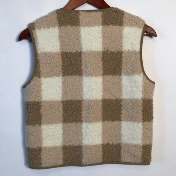 Lou & Grey buffalo plaid cozy up Sherpa vest sz XS - Picture 7 of 10